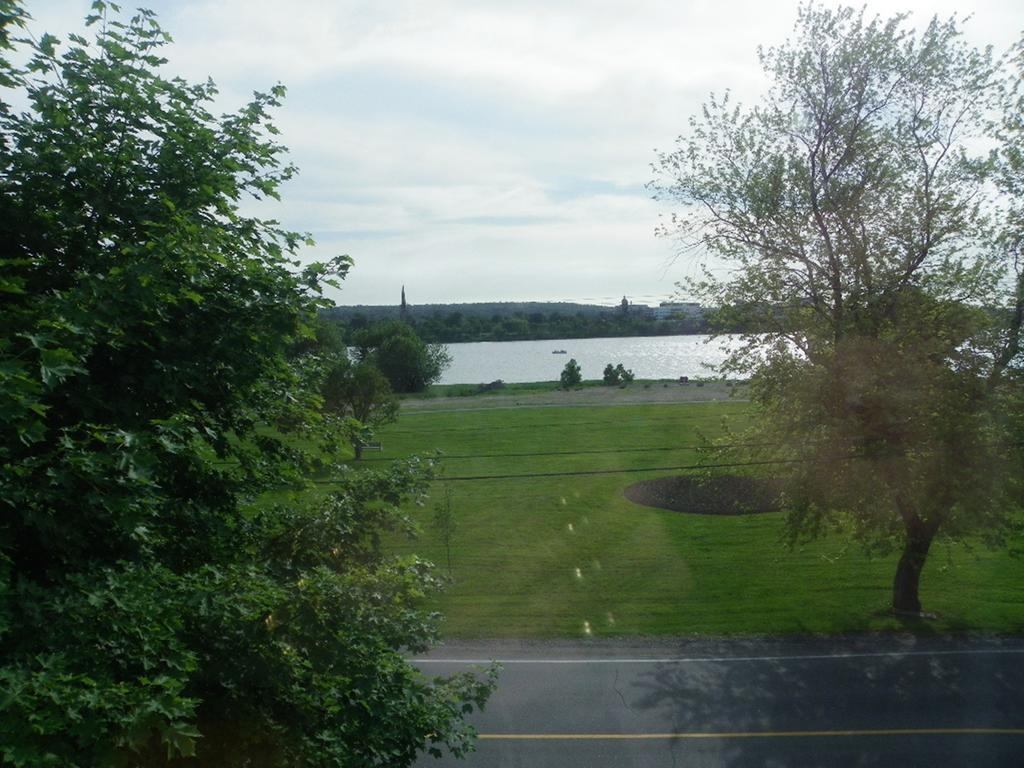 The Colonel'S In Bed And Breakfast Fredericton Værelse billede