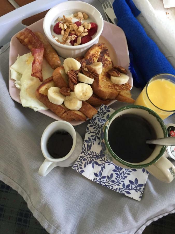 The Colonel'S In Bed And Breakfast Fredericton Eksteriør billede